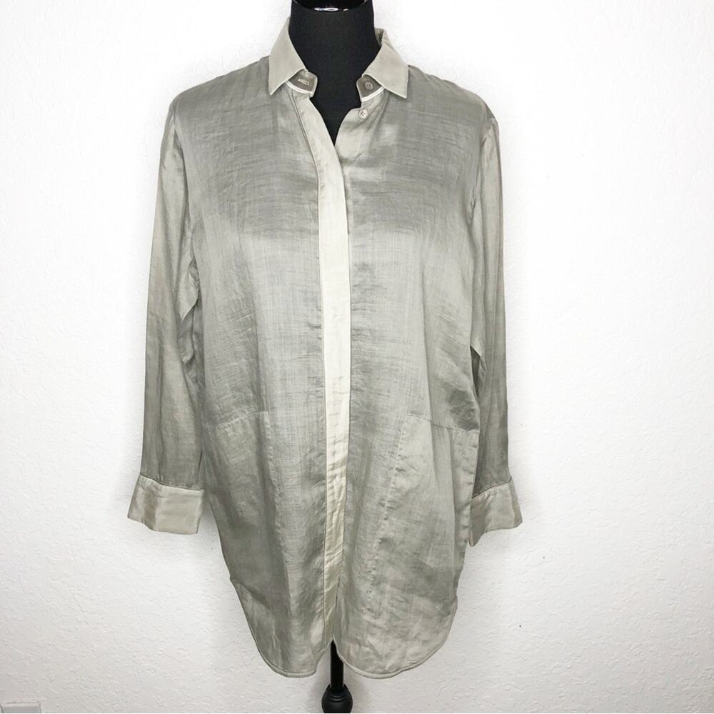 Lafayette 148 gray gold button down long sleeve top size Medium